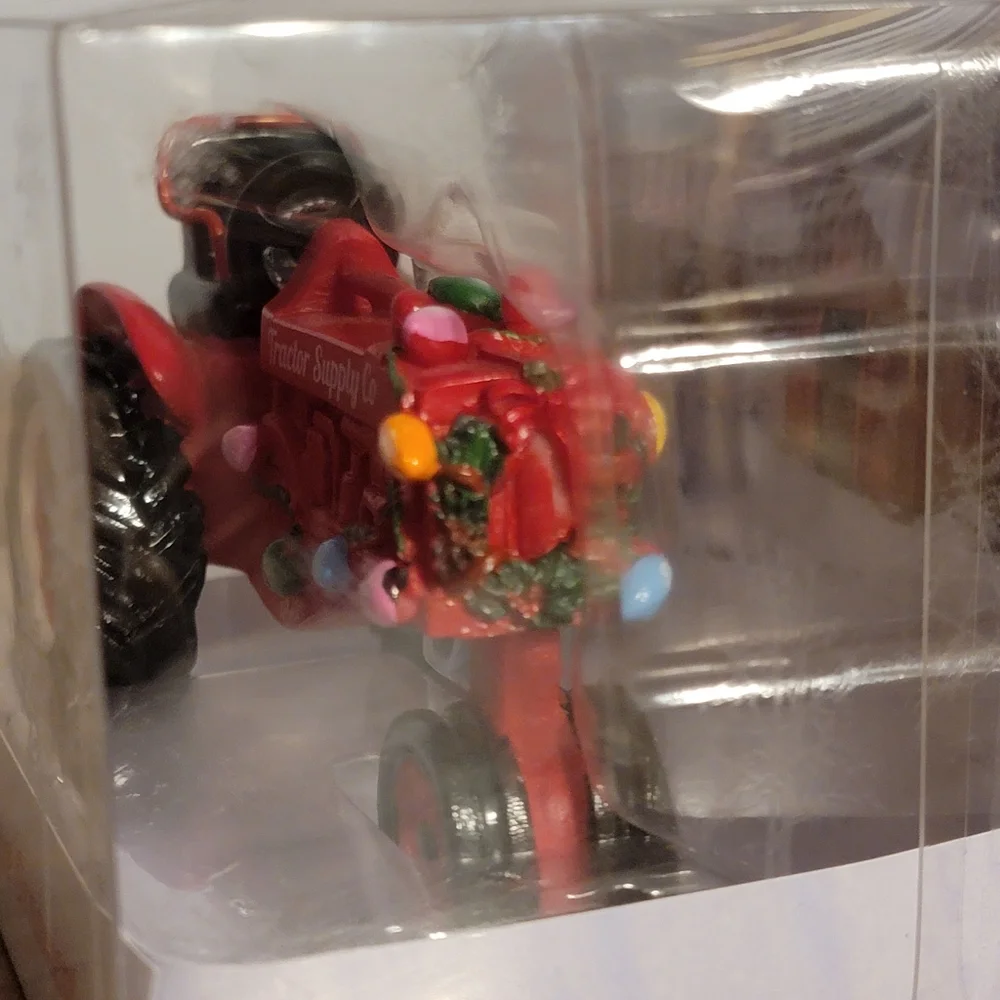 💚Tractor‎ Supply 2022 Holiday Exclusive Ornamant